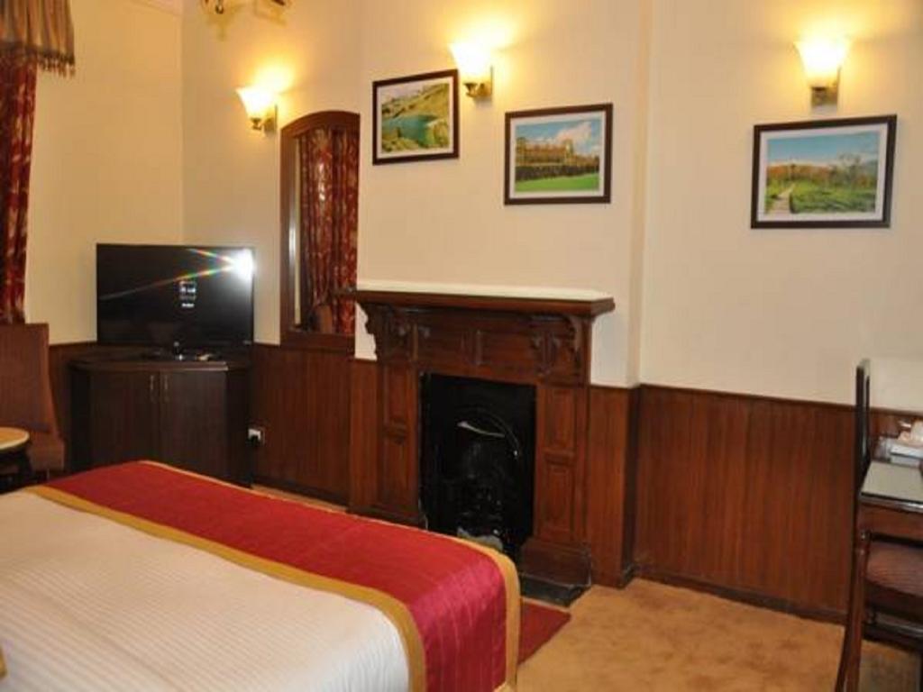 Hotel Southgate Shimla Exterior photo